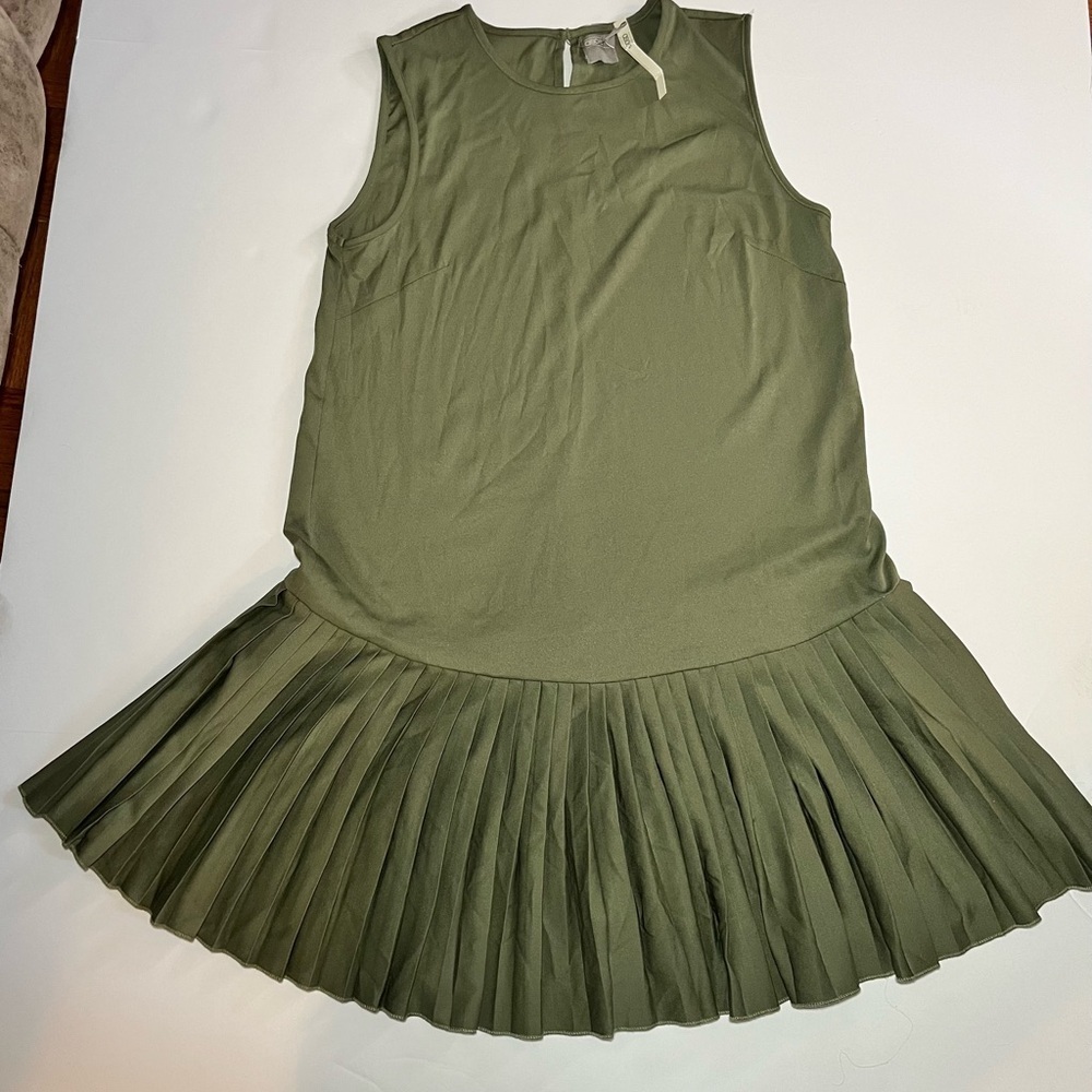 NWT ASOS Design Safari Green Drop Waist Pleated Shift Dress Womens Sz 2